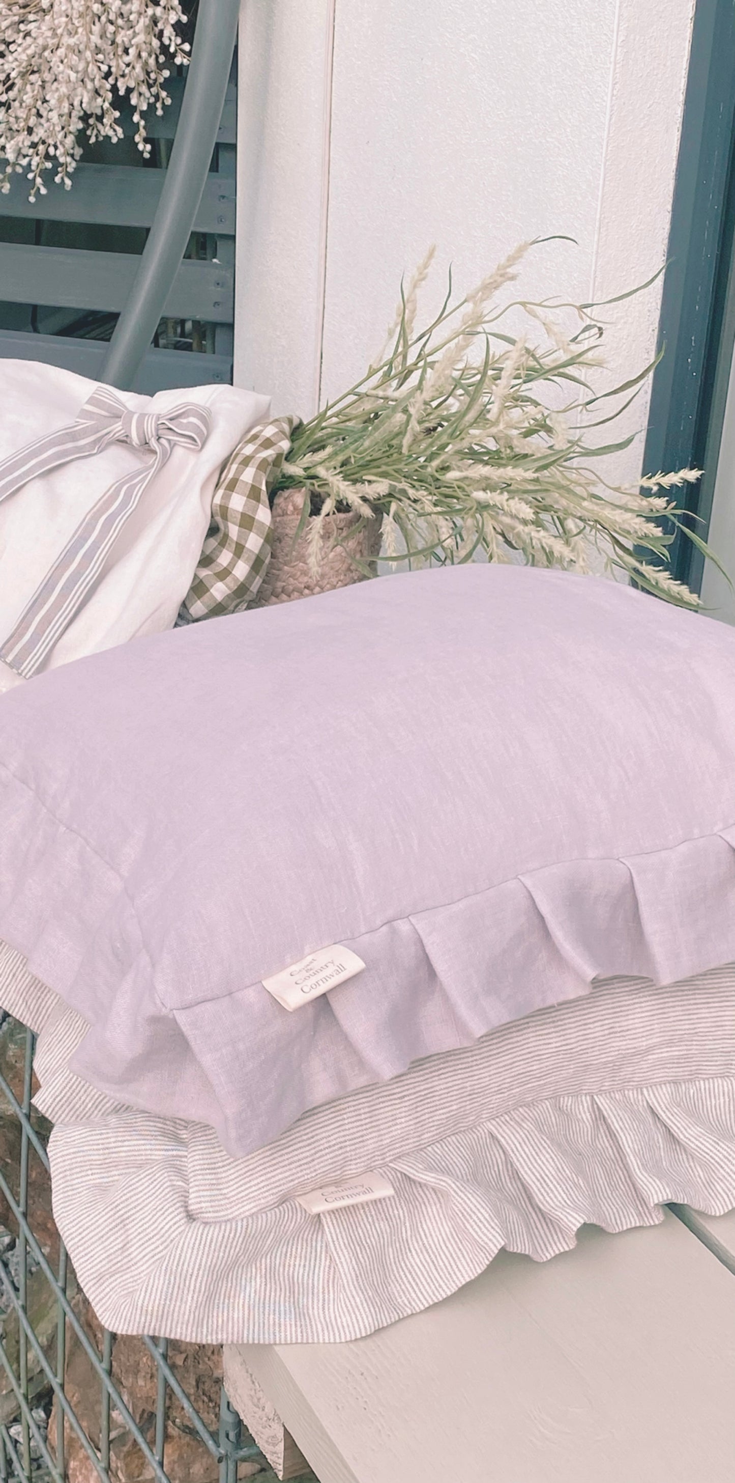 Rose cushion