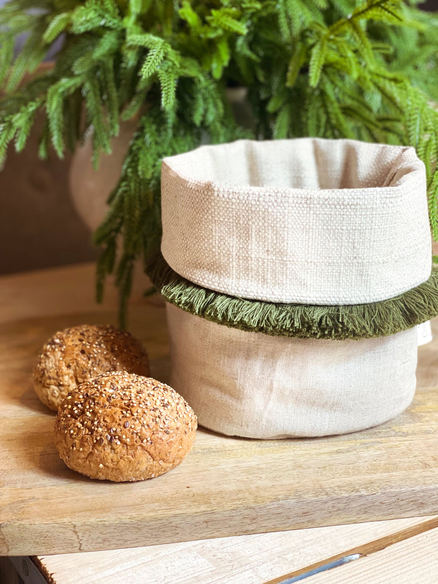 Launceston Bread Basket - green fringe