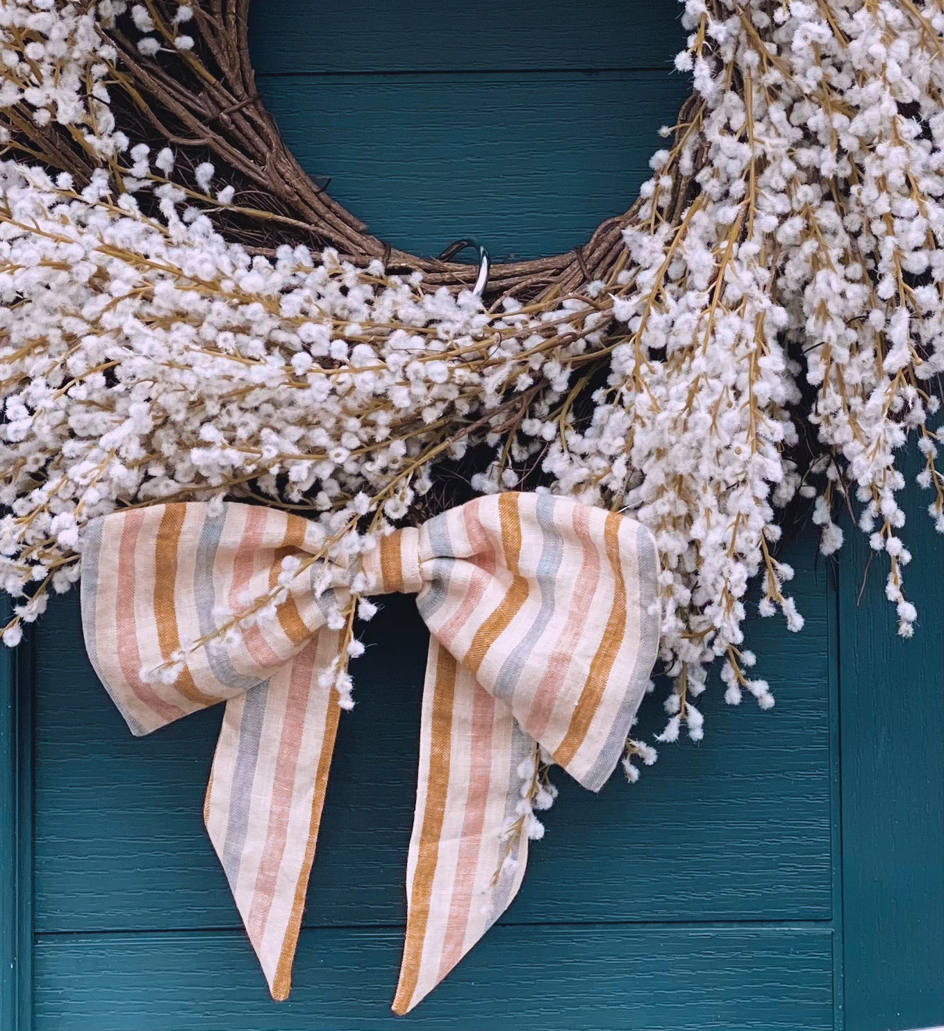 Darleyford Basket Bow - Pastel Seaside Stripe