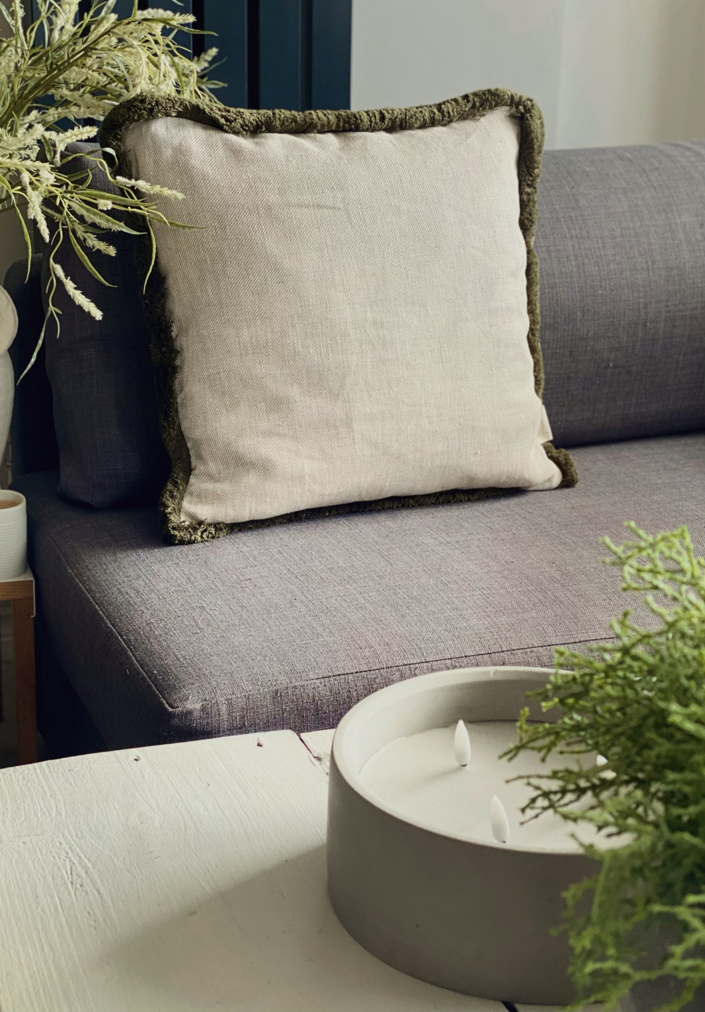 Lanner Cushion - moss green