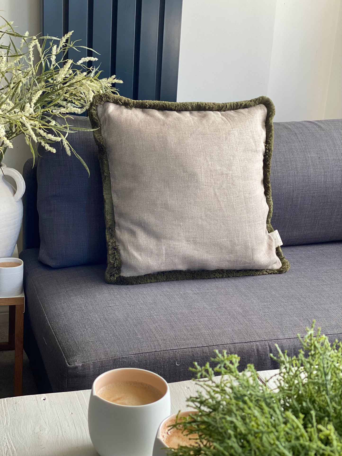 Penare Cushion - moss green
