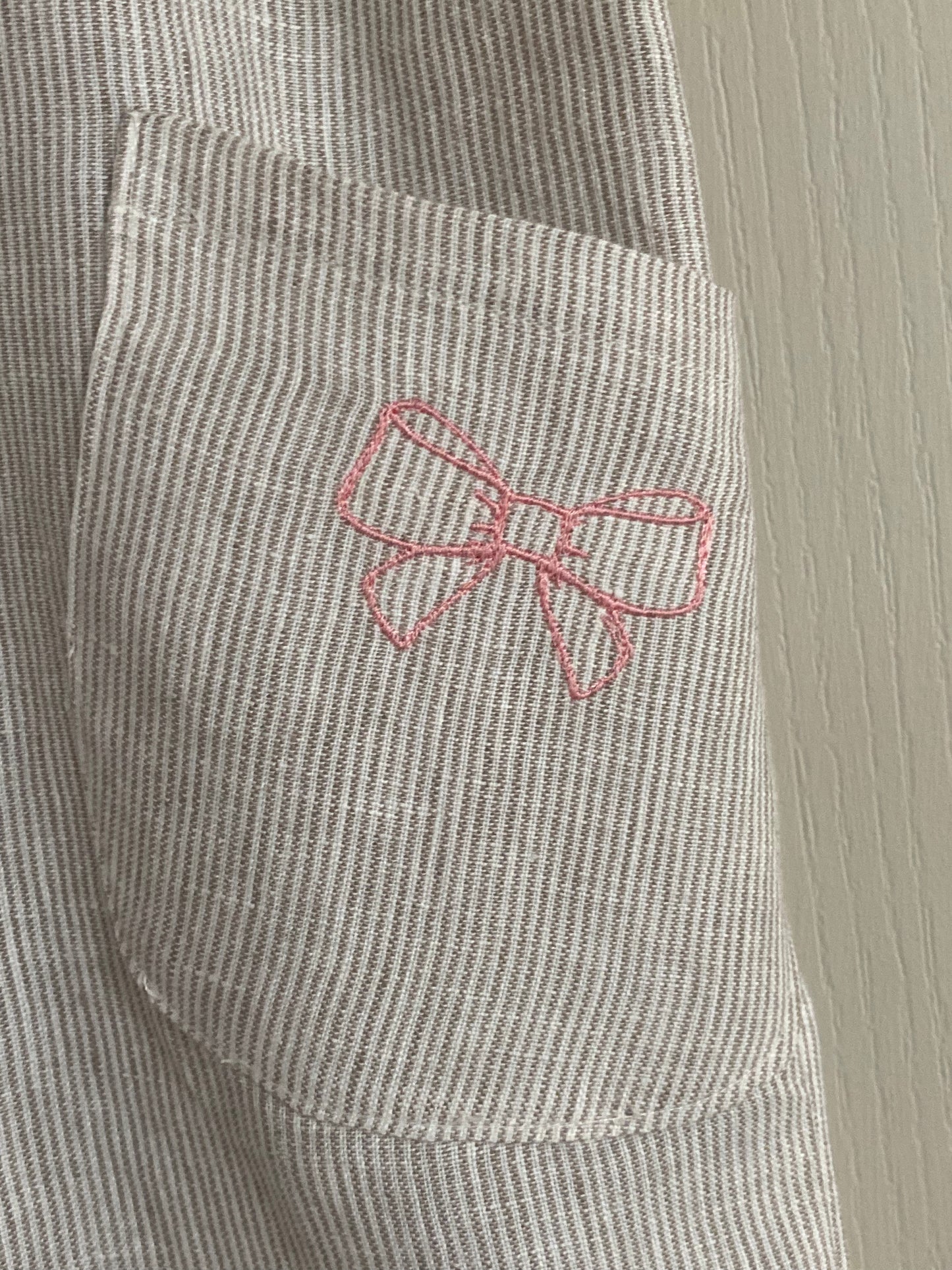 Windsor Children’s Linen Apron - Bow pocket