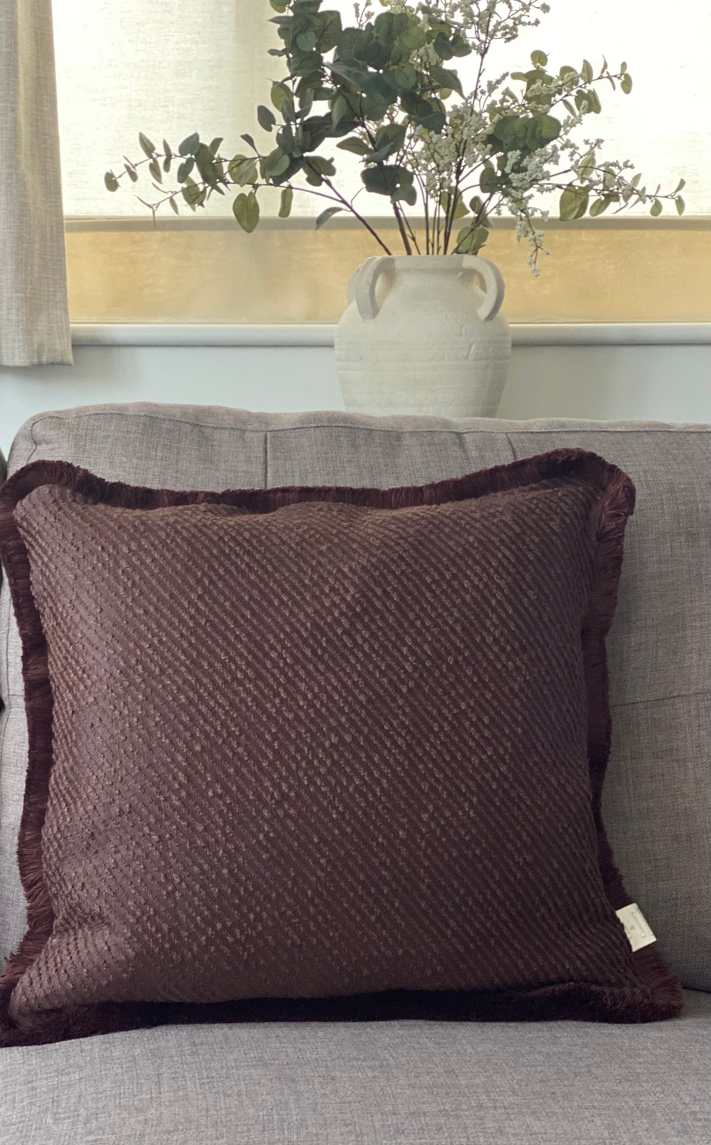 Gillan Cushion