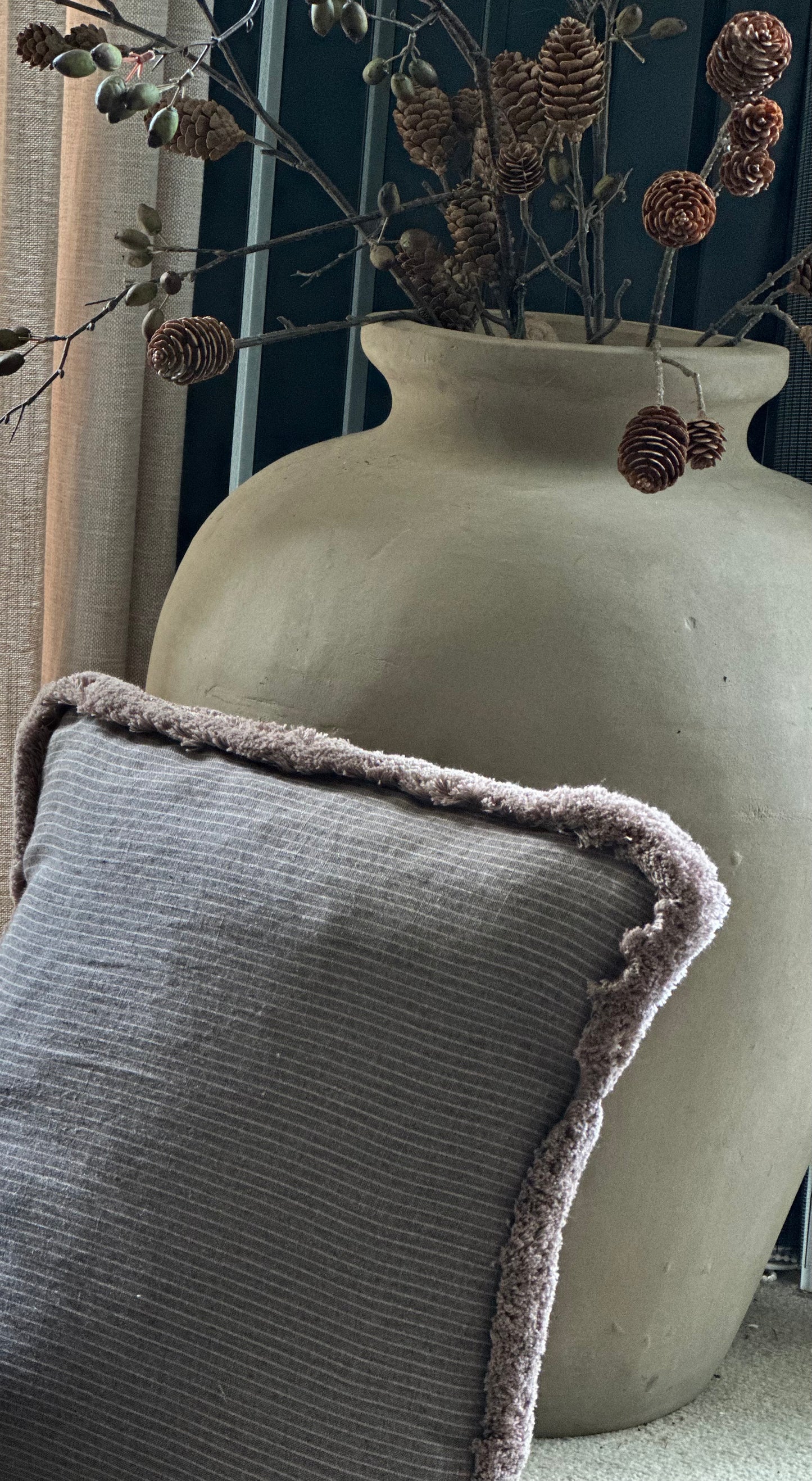 Tregony cushion
