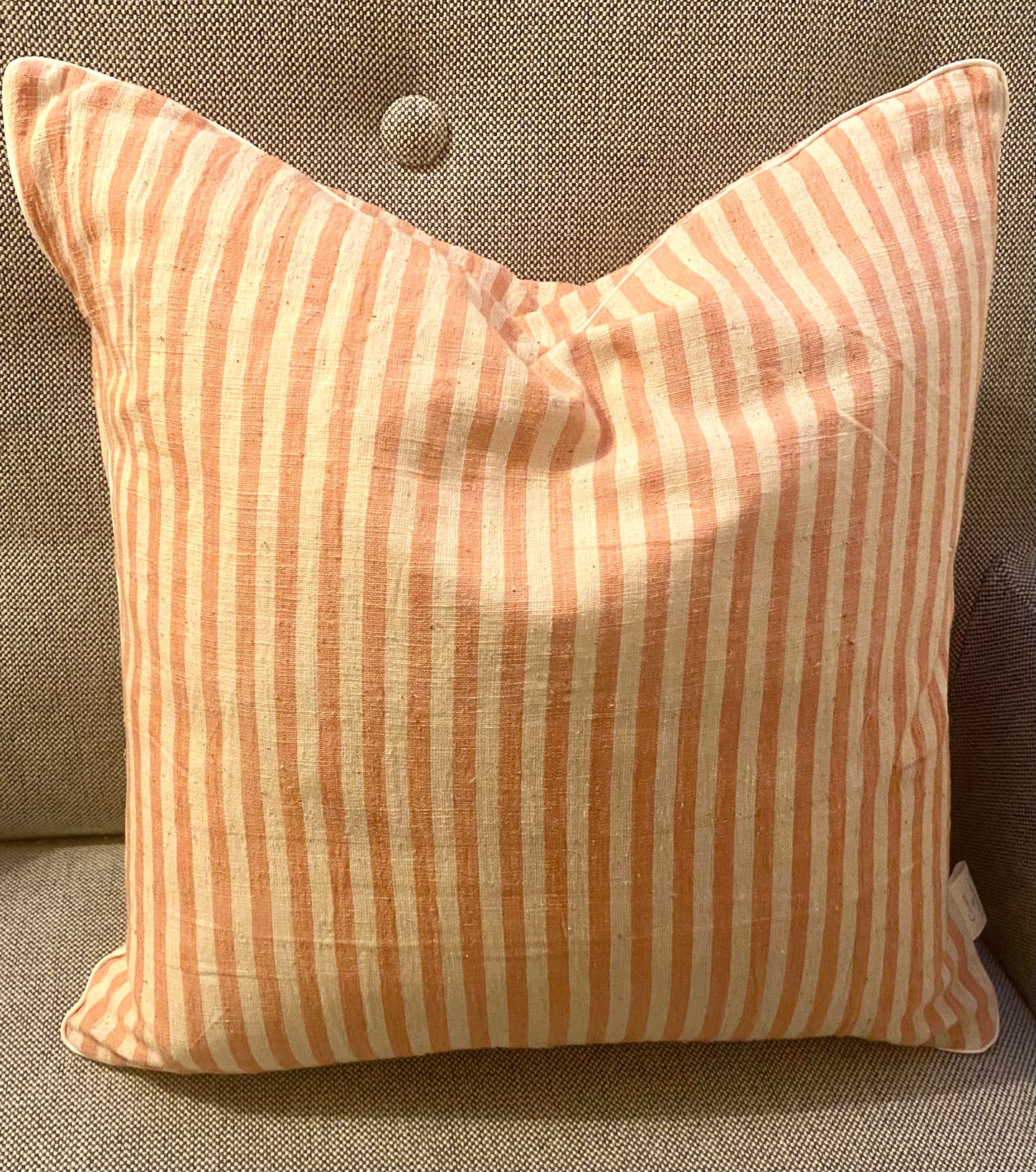 Harlyn cushion - plaster pink