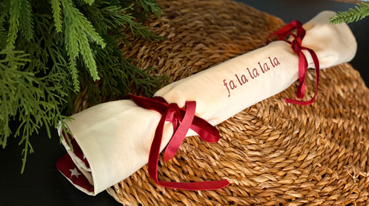 Chrismas Cracker Napkins - set of 4 - fa la la la la